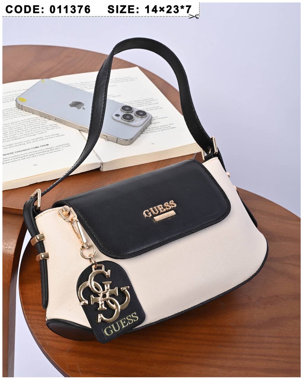 /public/uploads/photos/shares/Suzy bags/IMG_3156.jpeg